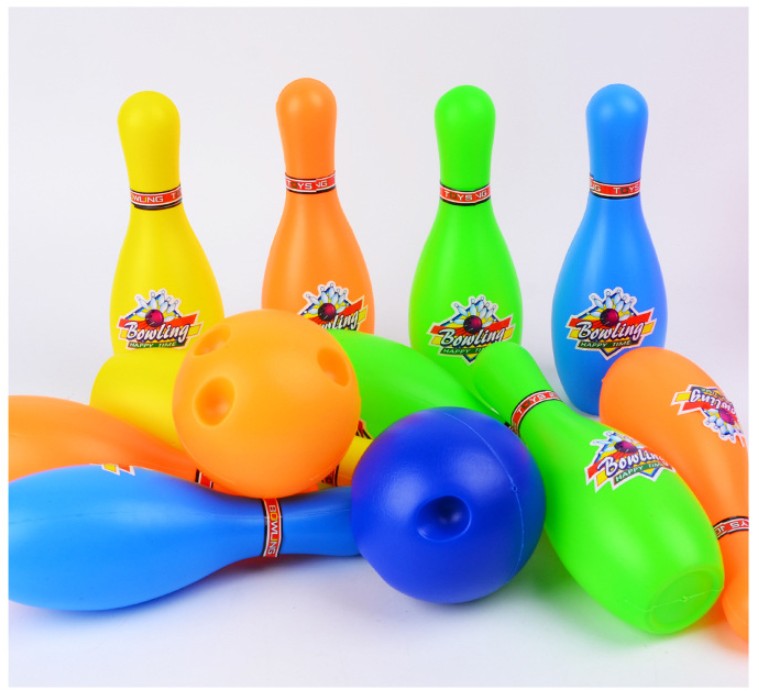 Colorful 12 Piece Bowling Set